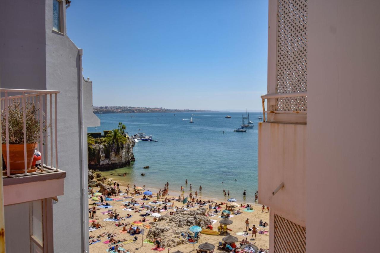 Central & Stylish 2 Bedroom Apartment W/ Balcony Cascais Esterno foto